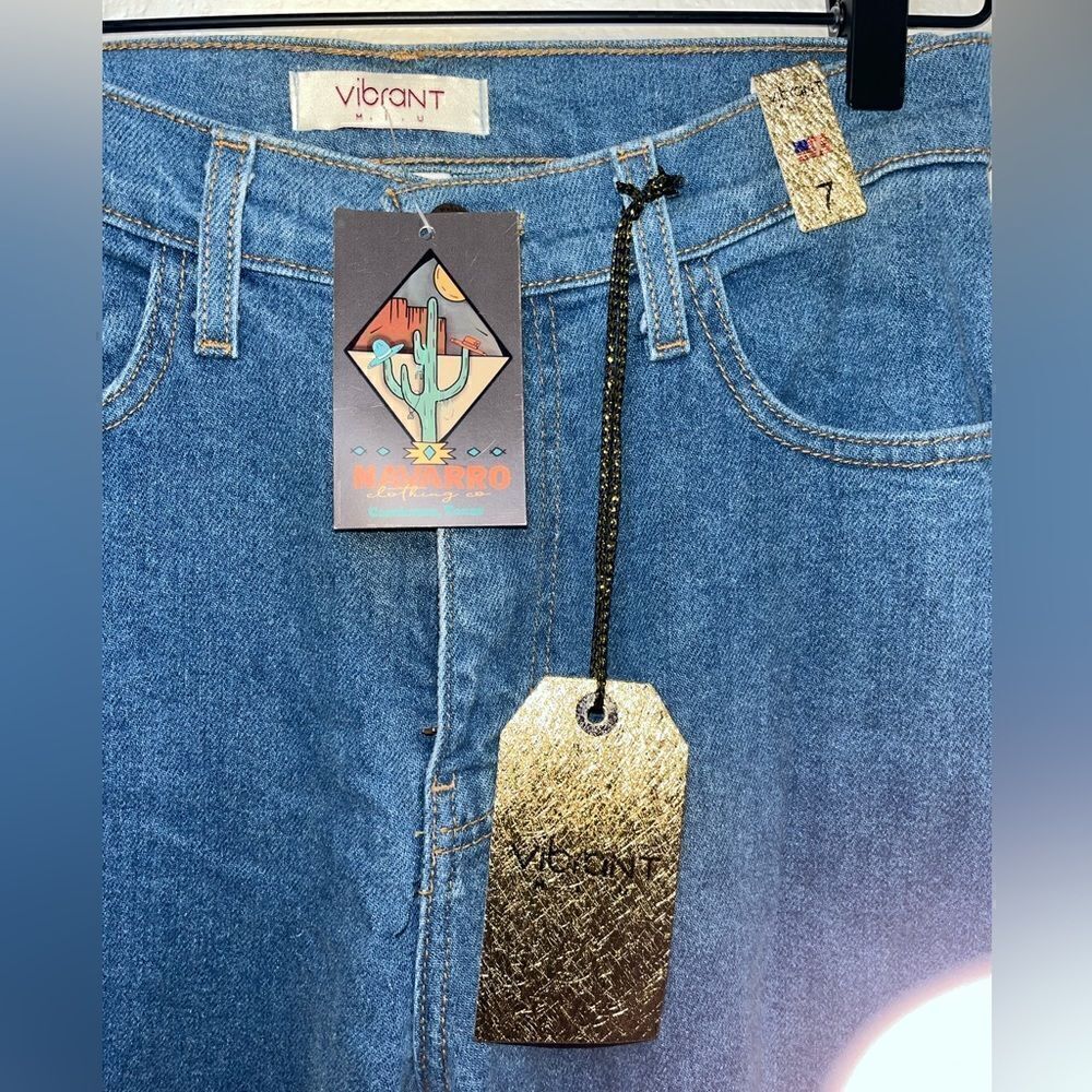 NWT Vibrant M.I.U Jeans - Picture 3 of 11